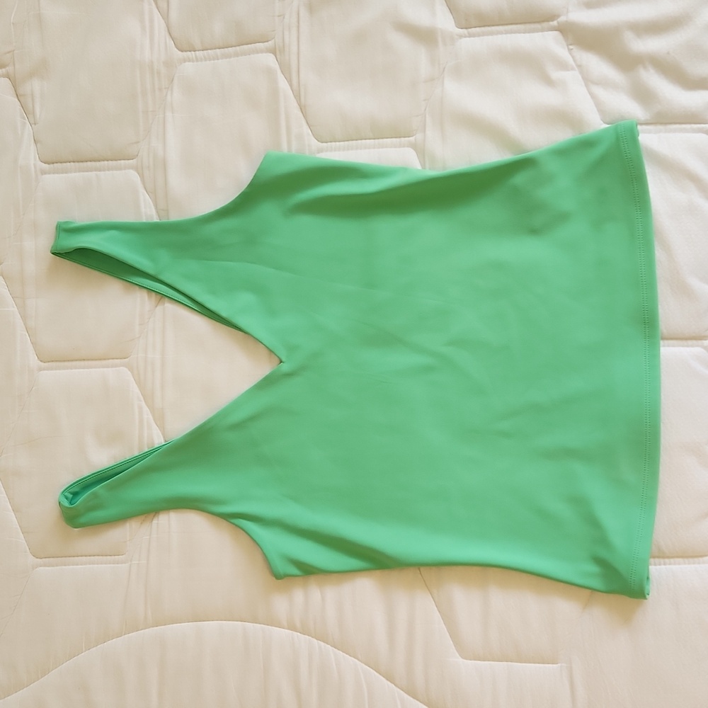 Express Body Contour Green Tank Top M Light Spring